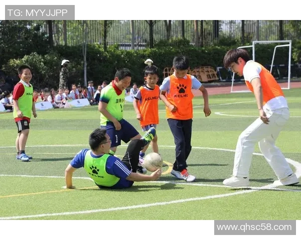 足球明星对儿子的深厚感情与亲子时光的甜蜜瞬间 足球明星对儿子的深厚感情与亲子时光的甜蜜瞬间